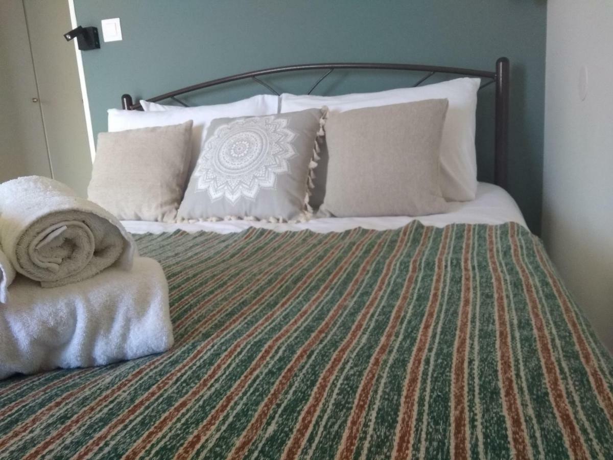 Karavos Hotel 포르테리아 객실 사진