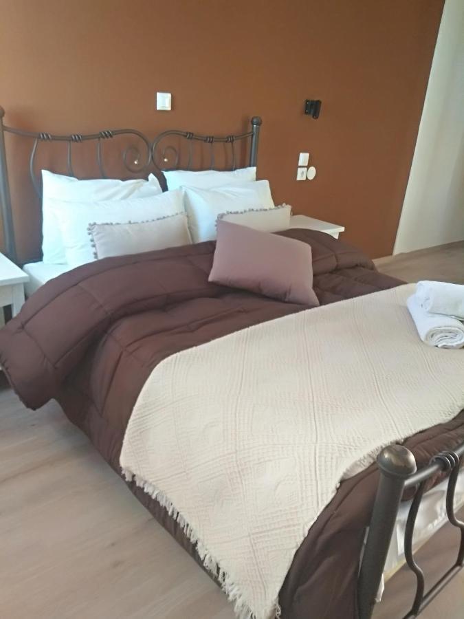 Karavos Hotel 포르테리아 외부 사진
