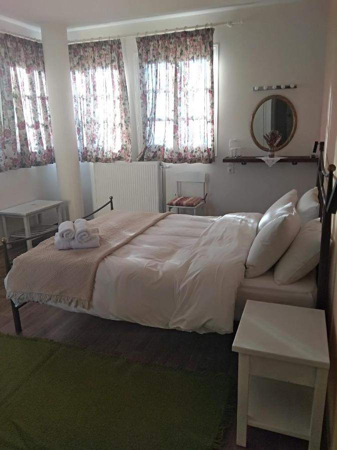 Karavos Hotel 포르테리아 외부 사진